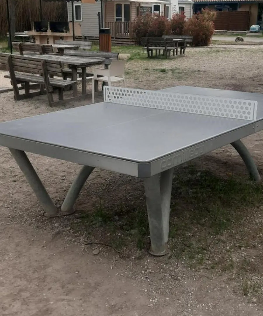 Campsite Camping Domaine Des Iscles La Roque-d'Antheron